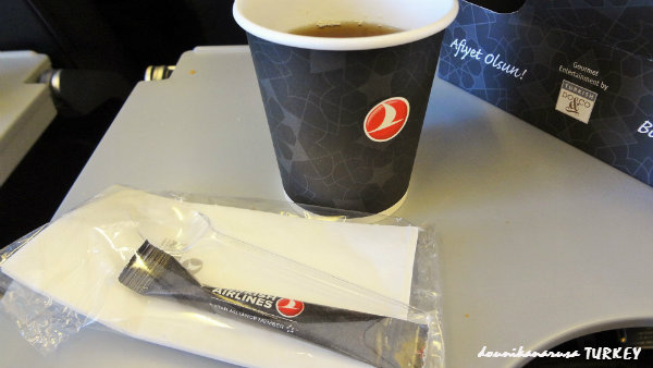 トルコ航空国内線機内食　コーヒ